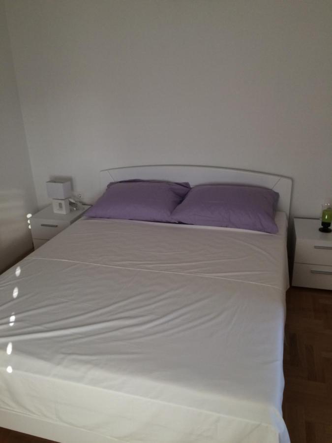 Apartments Antonija Sukošan Екстериор снимка